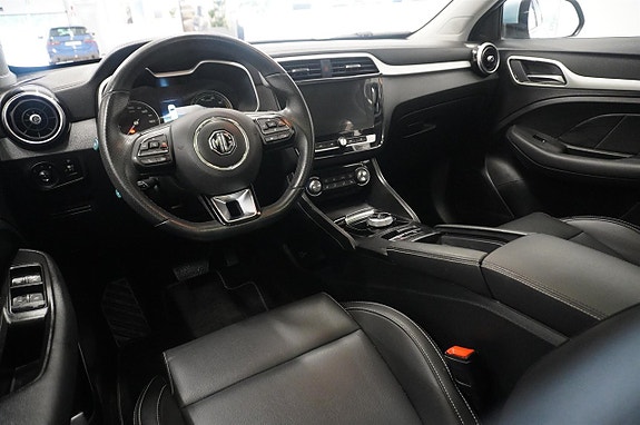 MG ZS 8 of 12