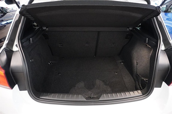 BMW 120i 11 of 12