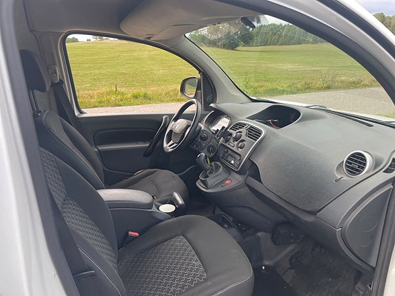 Renault Kangoo Express 7 of 12