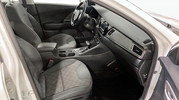 Kia Niro 3 of 9