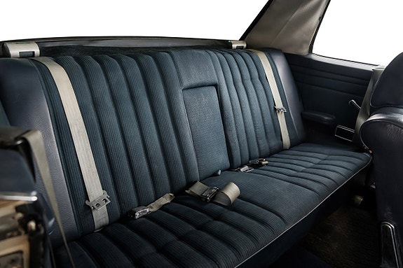 Mercedes-Benz W114 22 of 22