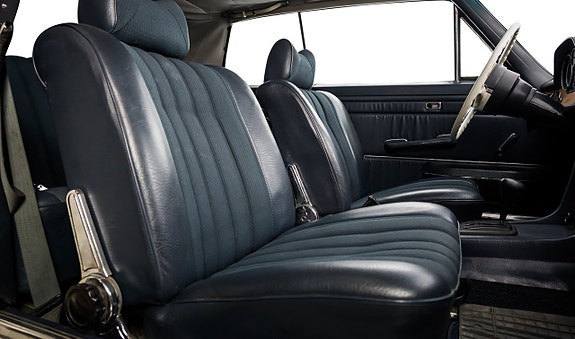 Mercedes-Benz W114 20 of 22