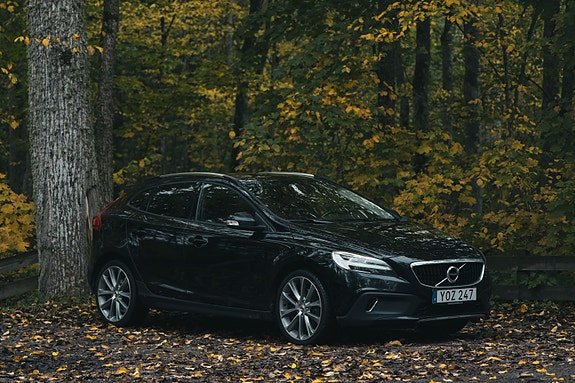 Volvo V40 Cross Country 24 of 24