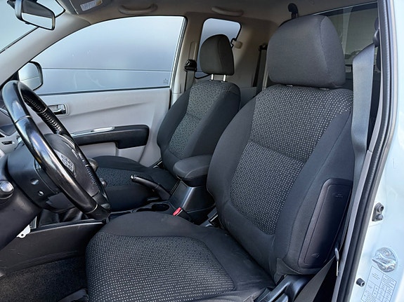Mitsubishi L200 16 of 21