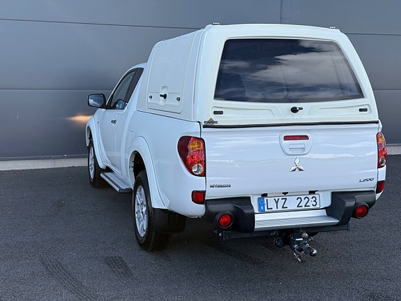 Mitsubishi L200 7 of 21