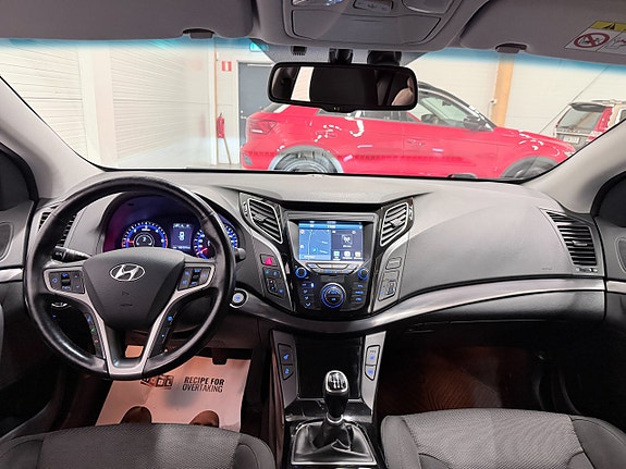 Hyundai i40 9 of 14