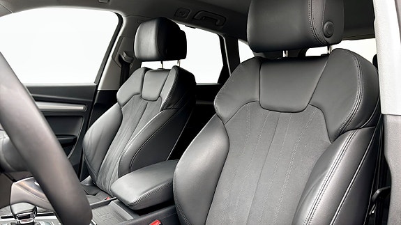Audi Q5 10 of 15