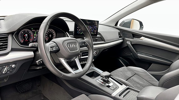 Audi Q5 8 of 15