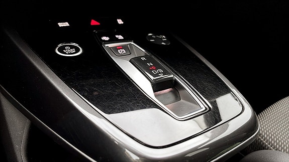 Audi Q4 e-tron 15 of 17