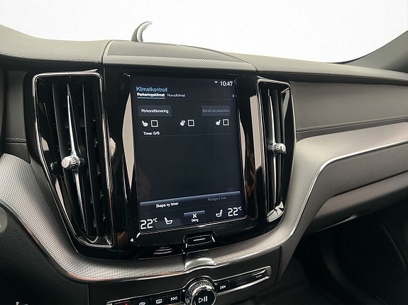 Volvo XC60 24 of 30