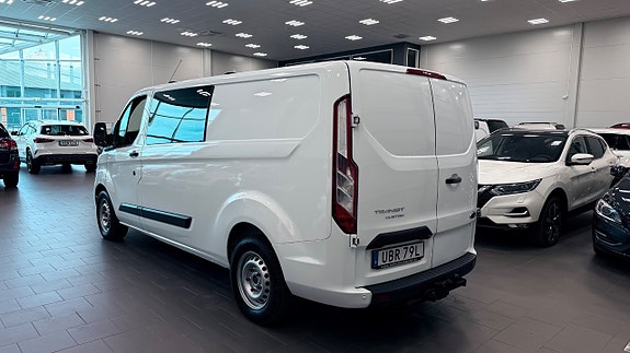 Ford Transit Custom 6 of 19