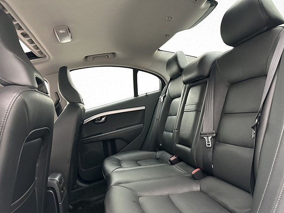 Volvo S80 28 of 30