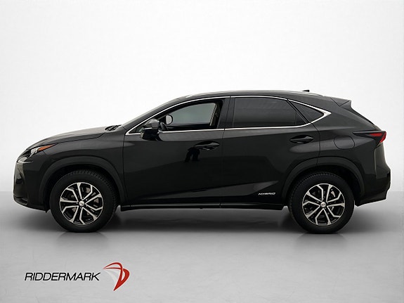 Lexus NX300h 4 of 26