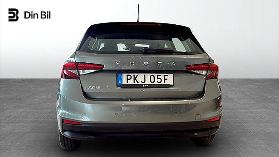 Skoda Fabia 5 of 12
