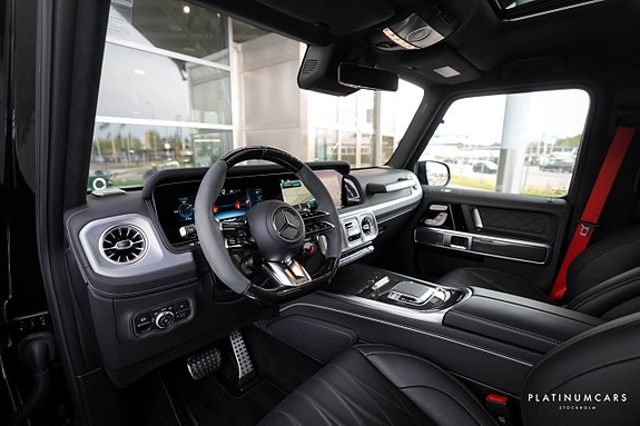 Mercedes-Benz G63 7 of 28