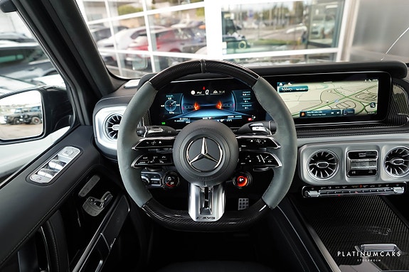 Mercedes-Benz G63 11 of 28