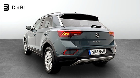 Volkswagen T-Roc 3 of 19