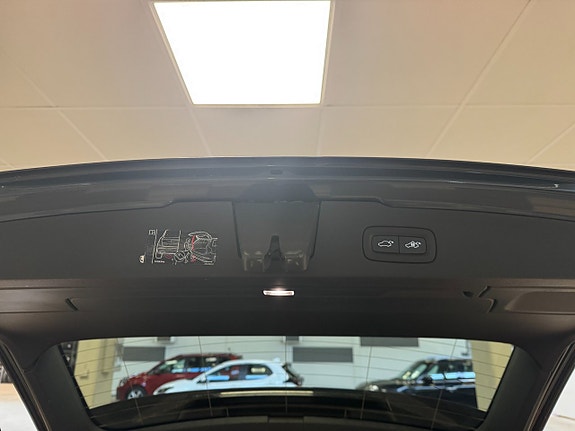 Volvo V60 15 of 19