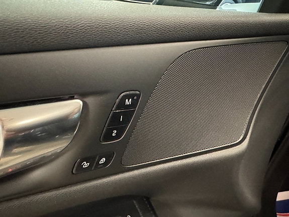 Volvo V60 19 of 19