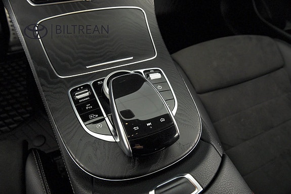 Mercedes-Benz E220 d 12 of 17