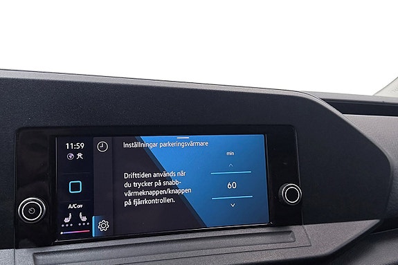 Volkswagen Caddy Maxi 22 of 29