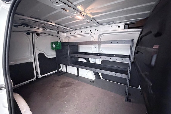 Volkswagen Caddy Maxi 12 of 29