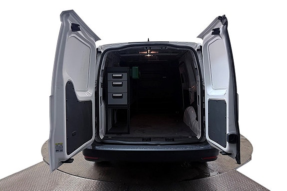 Volkswagen Caddy Maxi 8 of 29