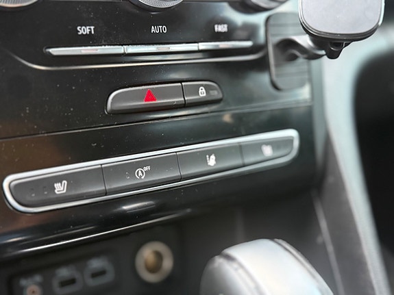Renault Megane 12 of 30