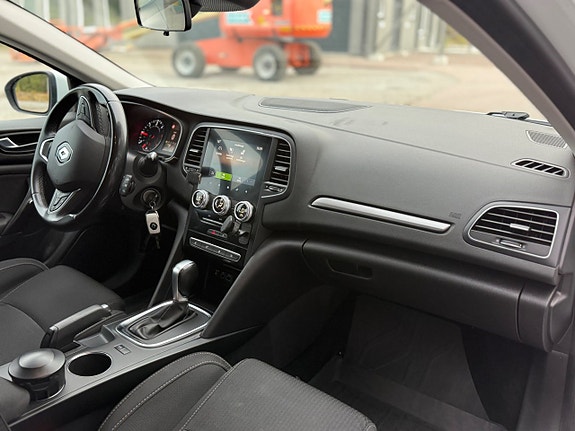 Renault Megane 14 of 30