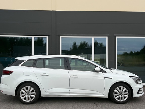 Renault Megane 2 of 30