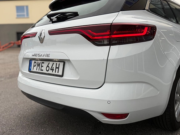 Renault Megane 29 of 30