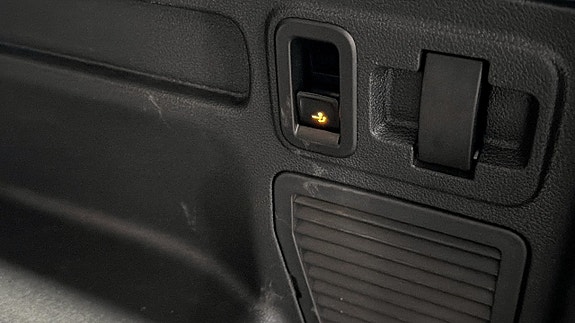 Volkswagen Touran 8 of 12