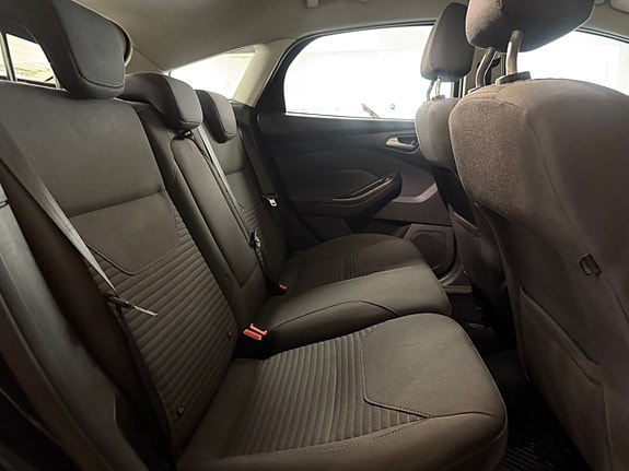 Ford Focus 20 of 25