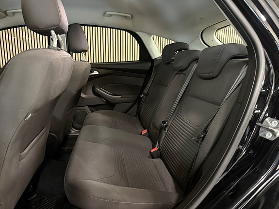 Ford Focus 13 of 25