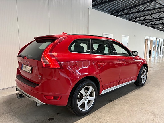 Volvo XC60 3 of 19