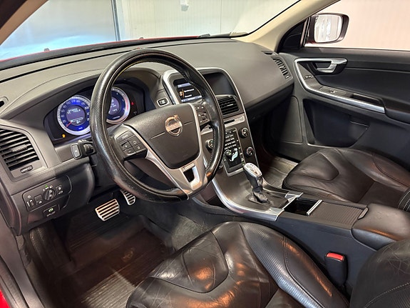 Volvo XC60 7 of 19
