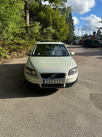 Volvo C30 3 of 15