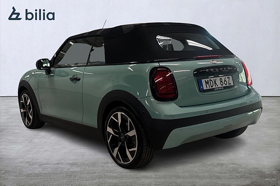 MINI Cooper S 2 of 21