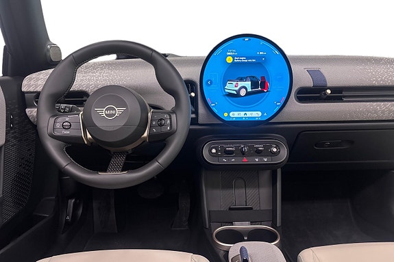 MINI Cooper S 8 of 21