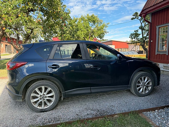 Mazda CX-5 3 of 5
