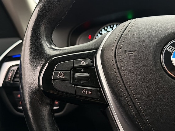 BMW 520 17 of 30