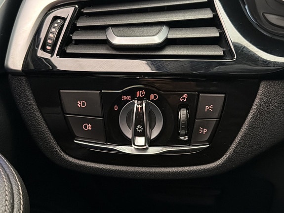BMW 520 15 of 30