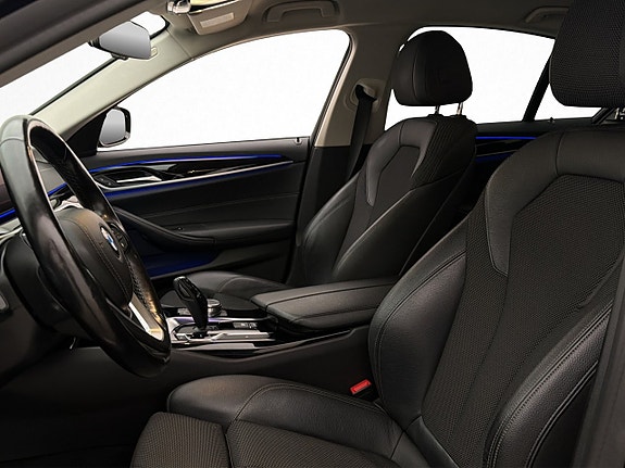 BMW 520 12 of 30