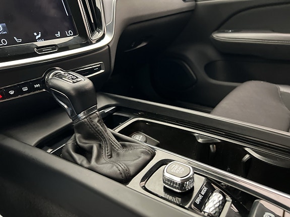Volvo V60 25 of 30