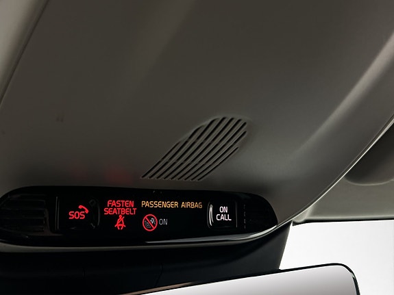 Volvo V60 19 of 30