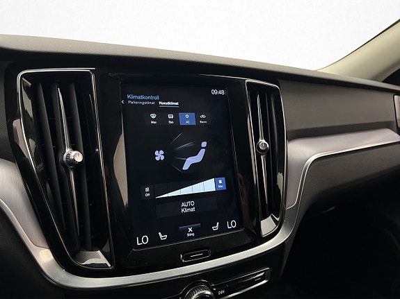 Volvo V60 23 of 30