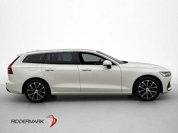 Volvo V60 9 of 30