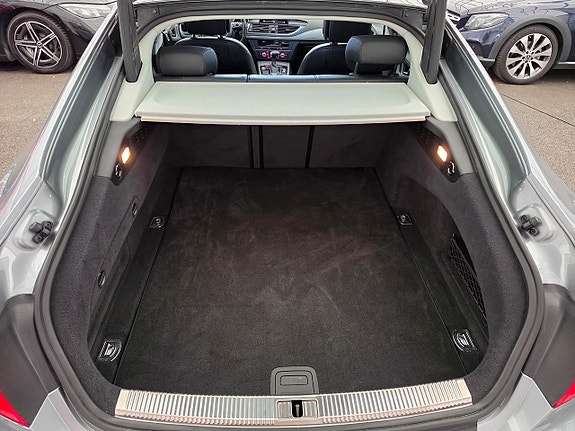 Audi A7 12 of 30