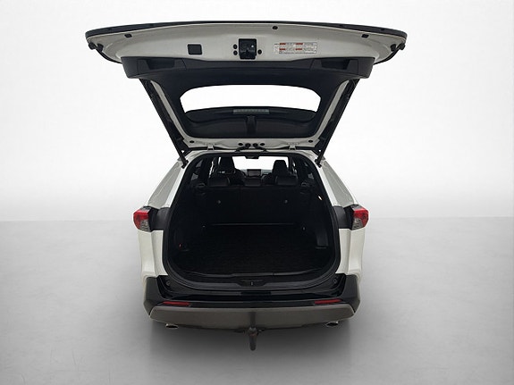 Toyota RAV4 30 of 30