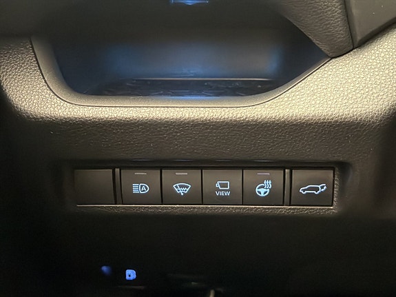 Toyota RAV4 15 of 30